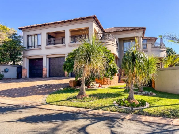 Discover Your Dream Family Home in Midstream Estate!