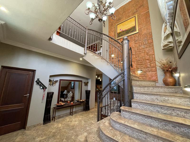Discover Your Dream Family Home in Midstream Estate!