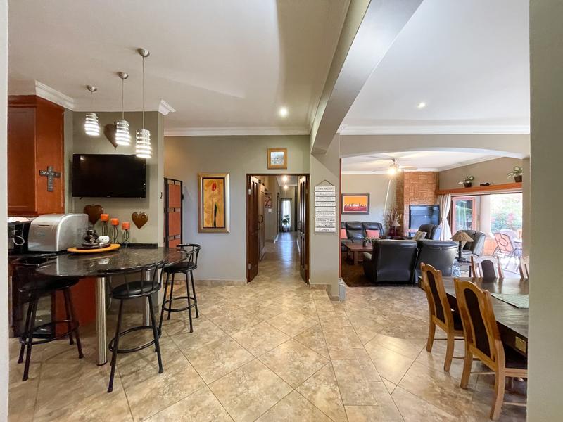Discover Your Dream Family Home in Midstream Estate!