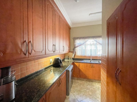 Discover Your Dream Family Home in Midstream Estate!