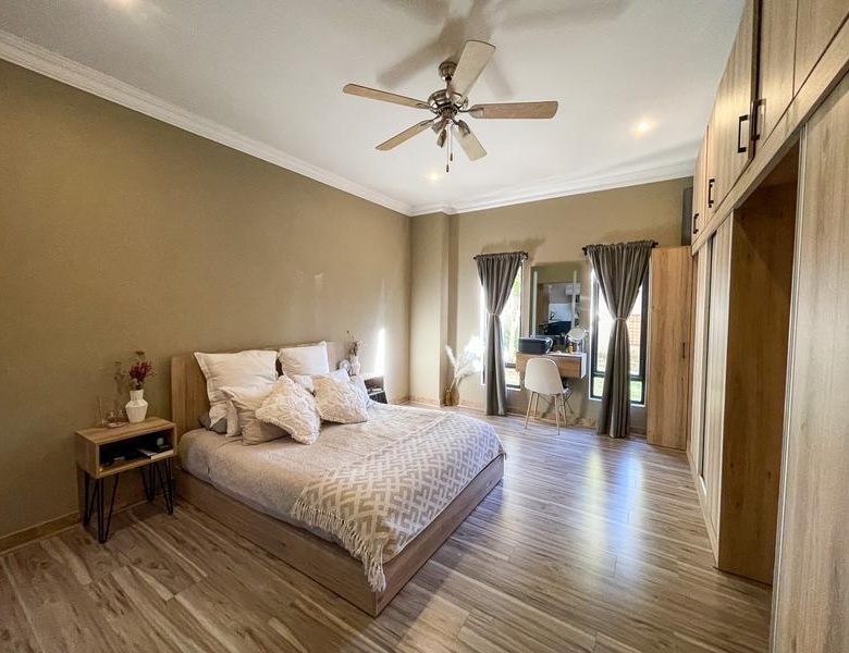 Discover Your Dream Family Home in Midstream Estate!
