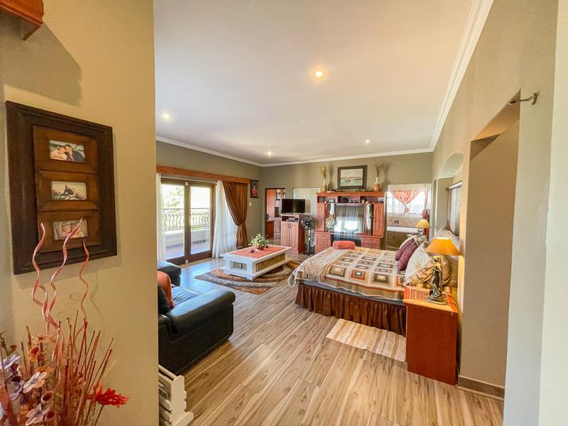 Discover Your Dream Family Home in Midstream Estate!