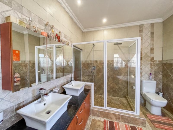 Discover Your Dream Family Home in Midstream Estate!