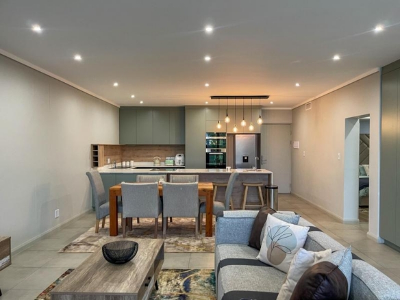 Furnished 2 Bedroom Apartment with Exquisite Views