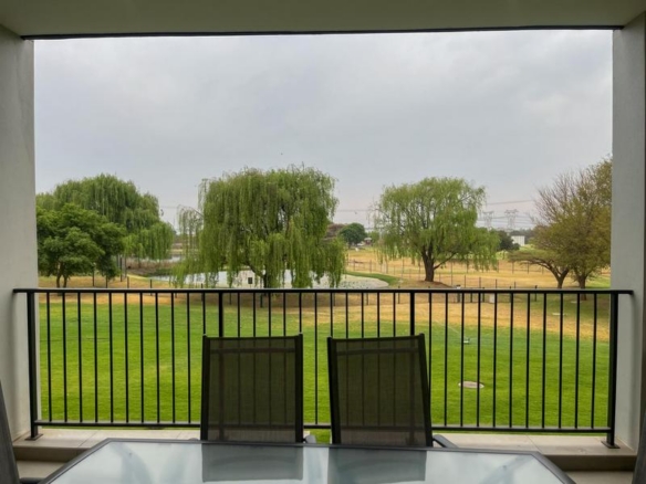Furnished 2 Bedroom Apartment with Exquisite Views