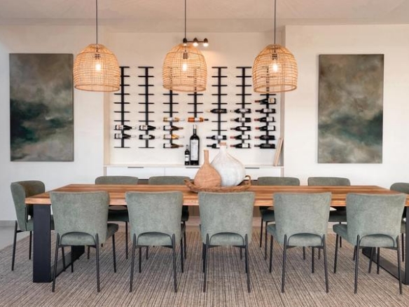 Keywords for this -One of a kind, stylish and a must see!