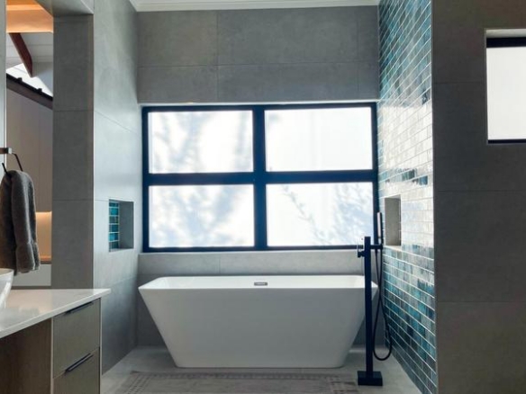 Keywords for this -One of a kind, stylish and a must see!