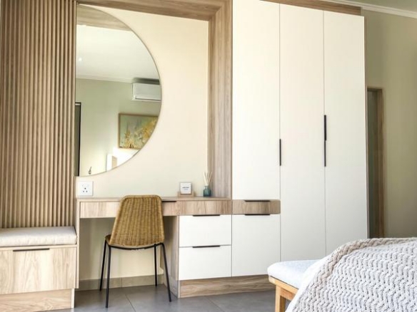 Keywords for this -One of a kind, stylish and a must see!