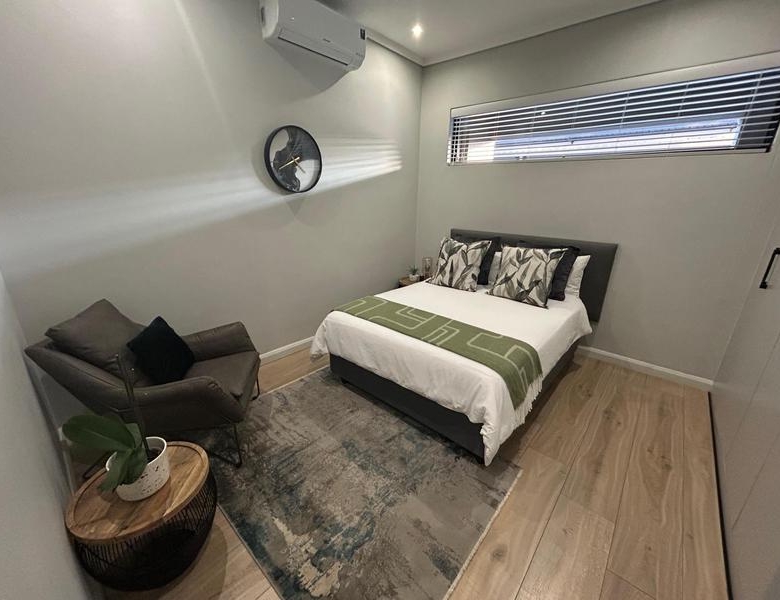 RARE FIND – THE LAST GROUND FLOOR UNIT TO LET ON GOLF COURSE