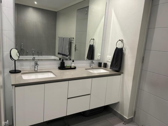 RARE FIND – THE LAST GROUND FLOOR UNIT TO LET ON GOLF COURSE