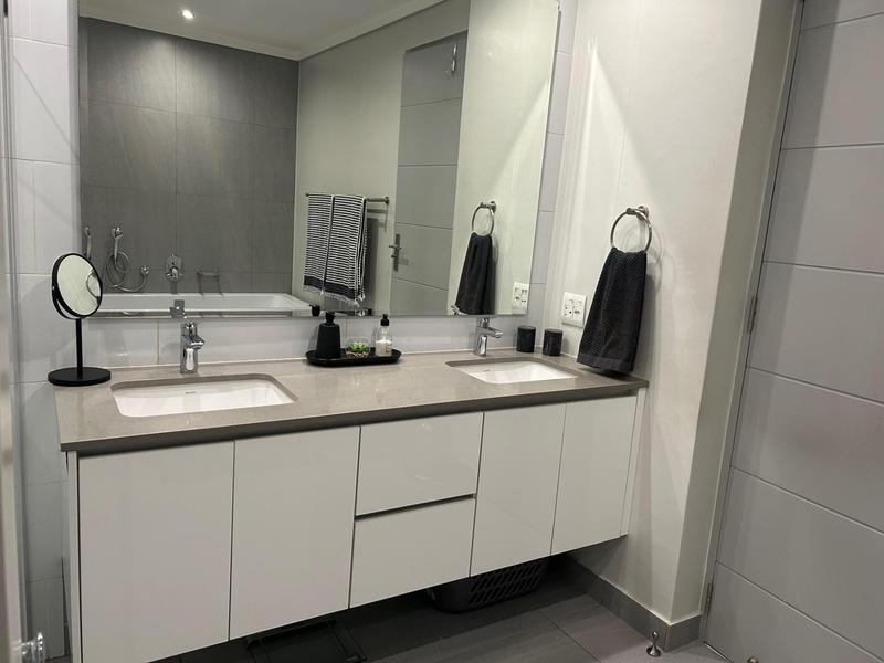 RARE FIND – THE LAST GROUND FLOOR UNIT TO LET ON GOLF COURSE
