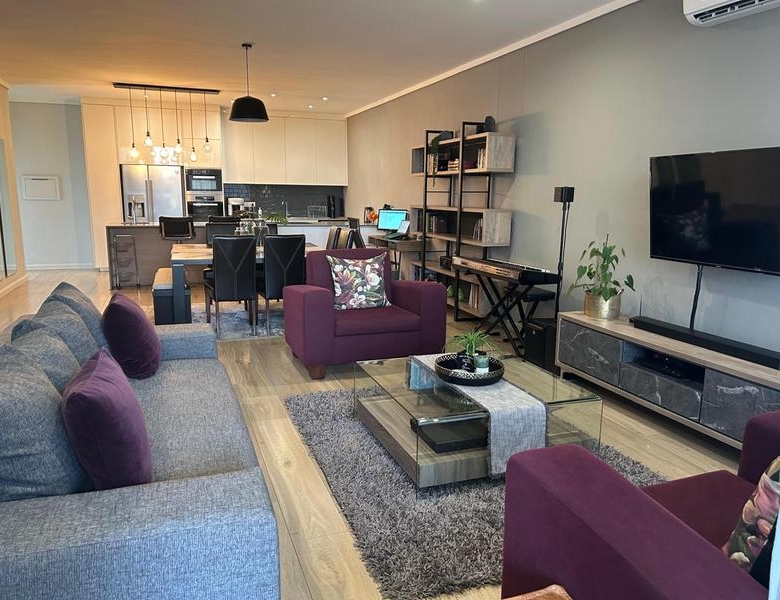 RARE FIND – THE LAST GROUND FLOOR UNIT TO LET ON GOLF COURSE