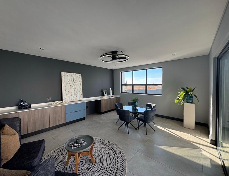 Modern 4 Bedroom Home for sale in Midstream Heights ready for occupation.
