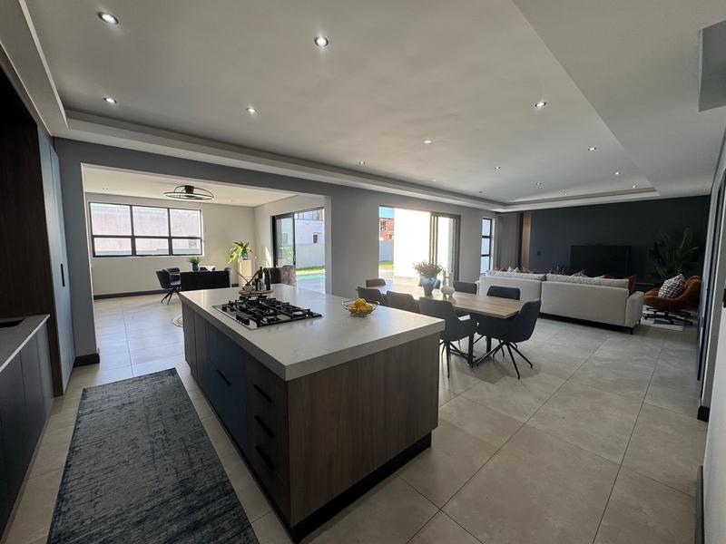 Modern 4 Bedroom Home for sale in Midstream Heights ready for occupation.