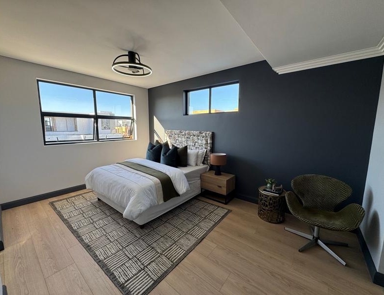 Modern 4 Bedroom Home for sale in Midstream Heights ready for occupation.