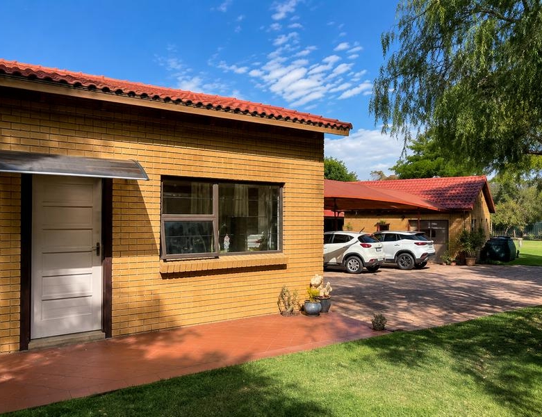 1 Bedroom Country Cottage