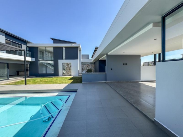 Modern 5-Bedroom for sale in Midstream Heights and ready for occupation by May 2026.