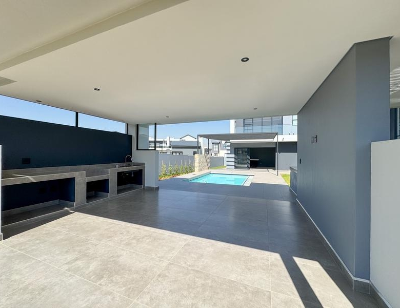 Modern 5-Bedroom for sale in Midstream Heights and ready for occupation by May 2026.