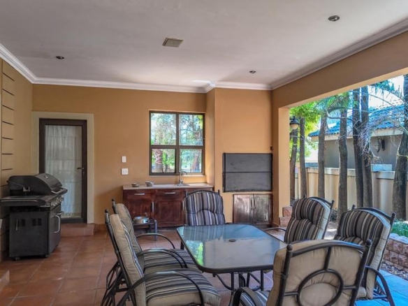 Grand 5‑Bedroom Home with Exceptional Space, Walking Distance to the School
