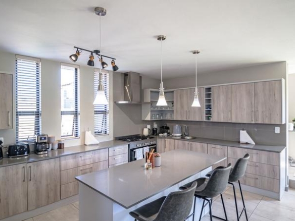 Modern Industrial Masterpiece in Midstream Meadows Estate