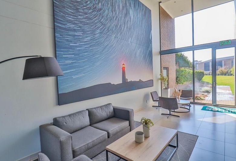 Sophisticated Living on the 3rd Floor At Ascend to Midstream.