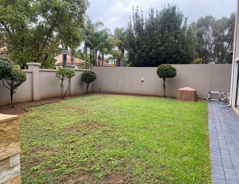 This expansive 690 sqm modern home is expertly designed with dual living in mind.  The separate wing caters for adult children or extended family with total privacy and a separate living with ample undercover parking for the entire family.
