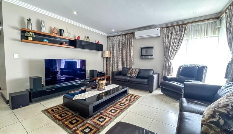 Fully Furnished Family Home for Rent in Midstream Hill