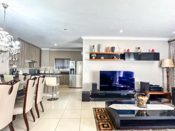 Fully Furnished Family Home for Rent in Midstream Hill