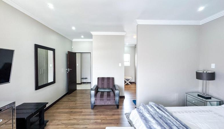Fully Furnished Family Home for Rent in Midstream Hill