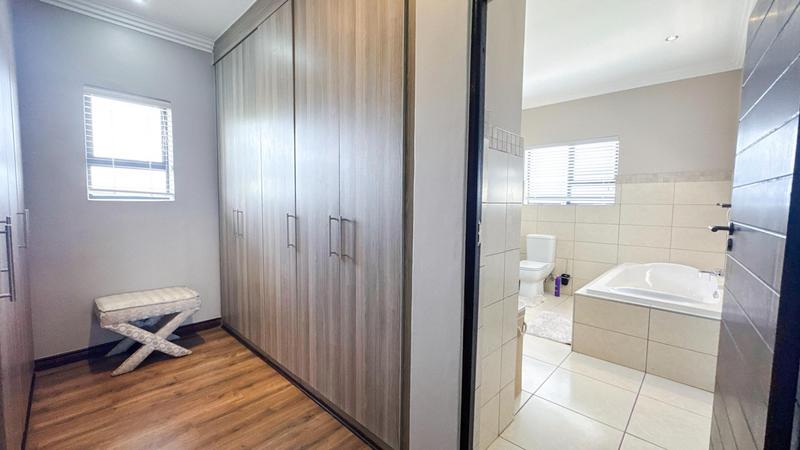 Fully Furnished Family Home for Rent in Midstream Hill