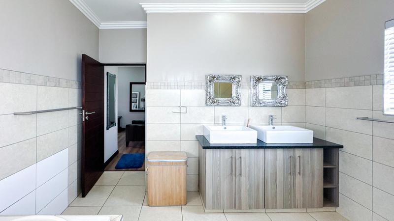 Fully Furnished Family Home for Rent in Midstream Hill