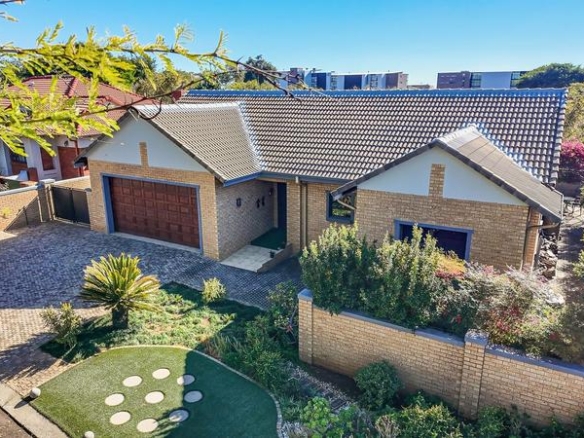 Position, Tranquility and Privacy all on one level.