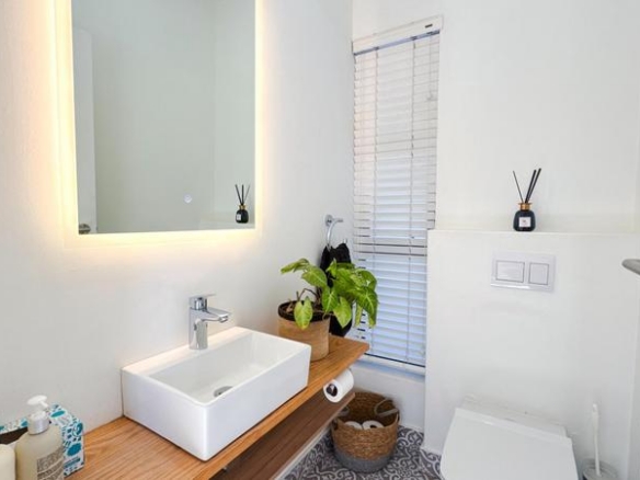 5 Bedroom Home for sale in Midstream Heights Estate.