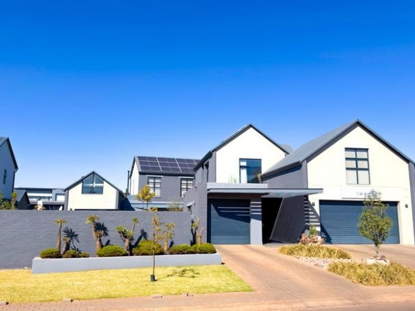 5 Bedroom Home for sale in Midstream Heights Estate.