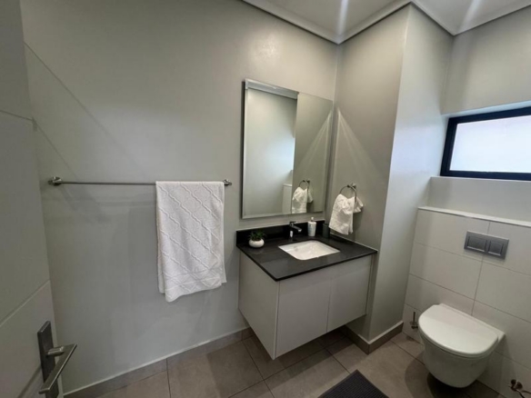 Luxury at your door step! 3x Bedroom Apartment immediately available