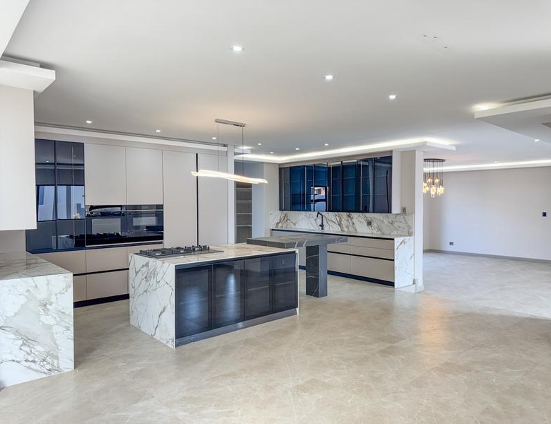 Where Luxury Meets Innovation – A Masterpiece in Midstream Heights