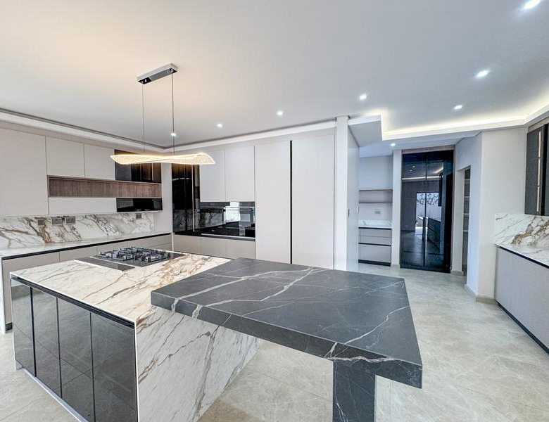Where Luxury Meets Innovation – A Masterpiece in Midstream Heights