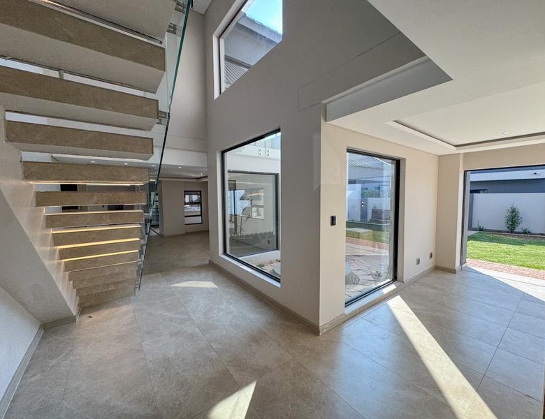 Where Luxury Meets Innovation – A Masterpiece in Midstream Heights