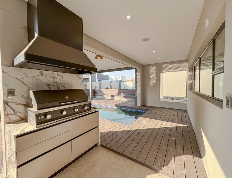 Where Luxury Meets Innovation – A Masterpiece in Midstream Heights