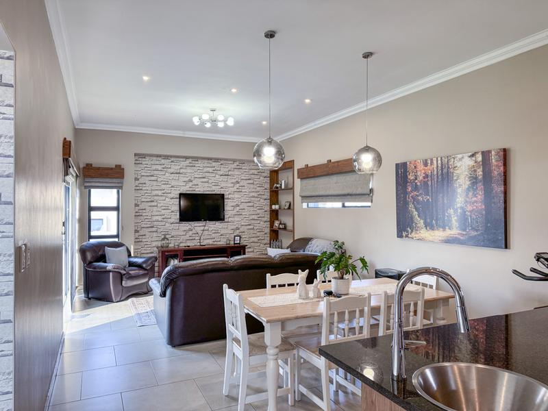 Exclusive Tri-Mandate | 3 Bedroom Home in Midstream Meadows Estate.