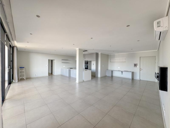 Luxury Apartment at Ascend to Midstream.