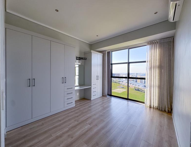 Luxury Apartment at Ascend to Midstream.