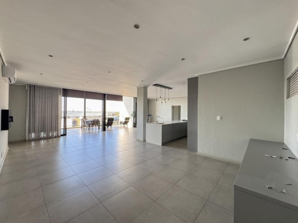 Luxury Apartment at Ascend to Midstream.