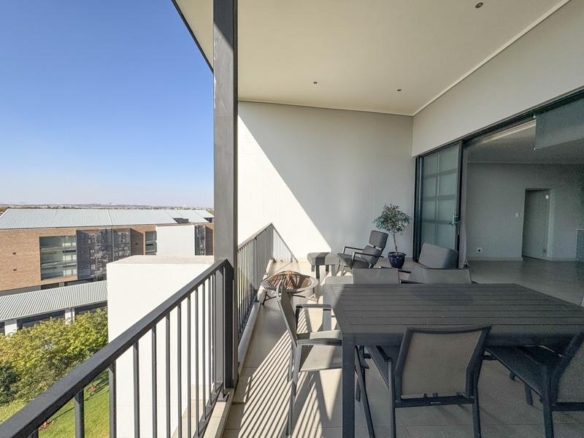 Luxury Apartment at Ascend to Midstream.