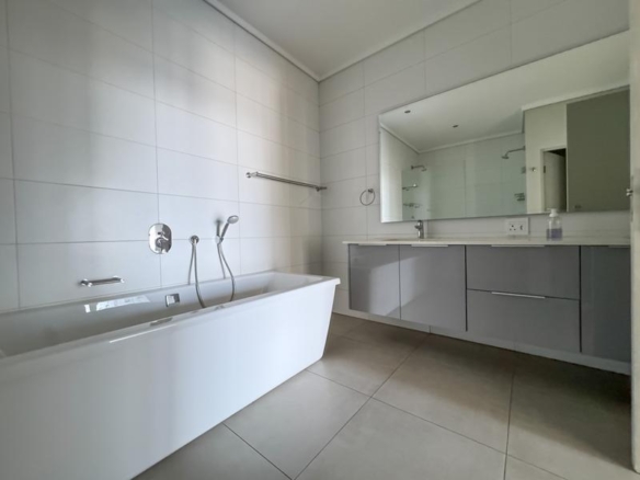 Luxury Apartment at Ascend to Midstream.