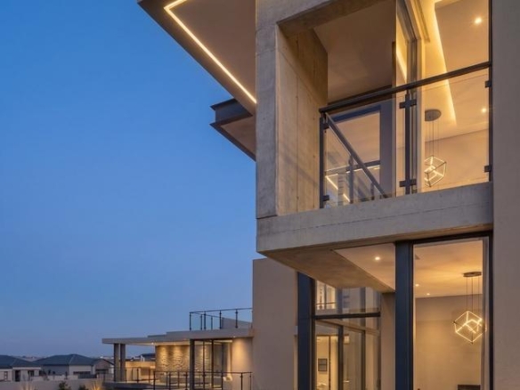 5 Bedroom Home to be built in Midstream Ridge Estate.