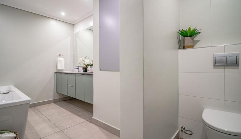 Elegantly Furnished 3 Bedroom Luxury Apartment for Rent
