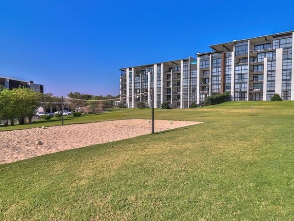 Luxury Apartment at Ascend to Midstream.