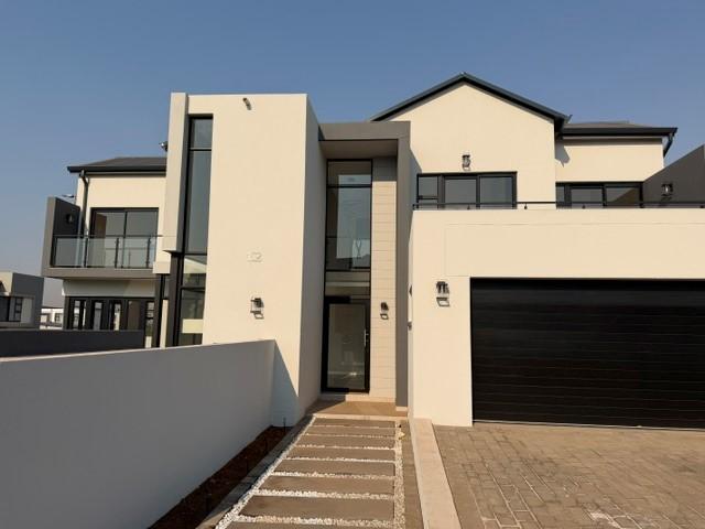 4 Bedroom Home for Sale in Fountain Brook Estate.