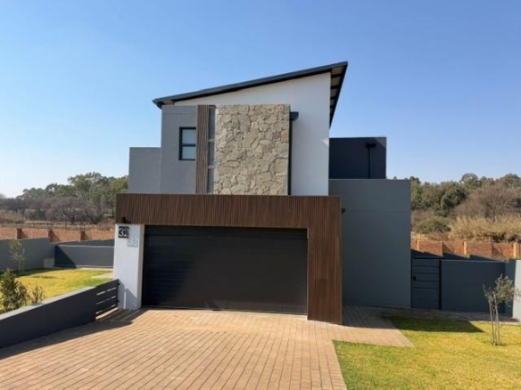 4 Bedrooms House being built in Fountain Brook Estate.